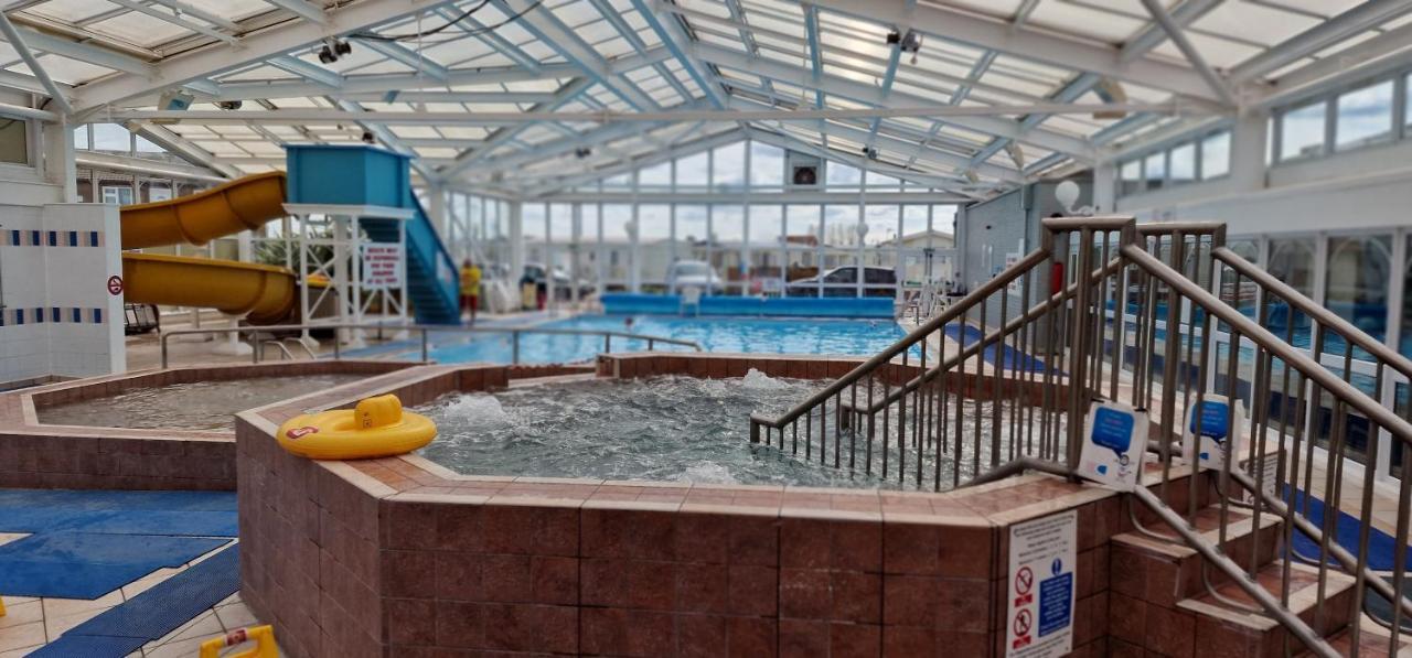 Staycation Coastfields Holiday Park Jg84 Ingoldmells Exterior photo
